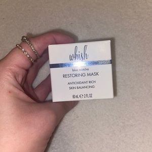 NWT (box) whish blue matcha restoring mask